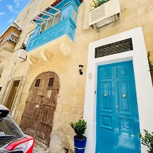  Apartment Maltese Town House