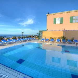 **** Hotel Vivaldi Malta